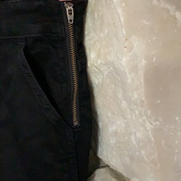 Madewell Black Denim Overalls in Lunar Wash | XS - Picture 12 of 16